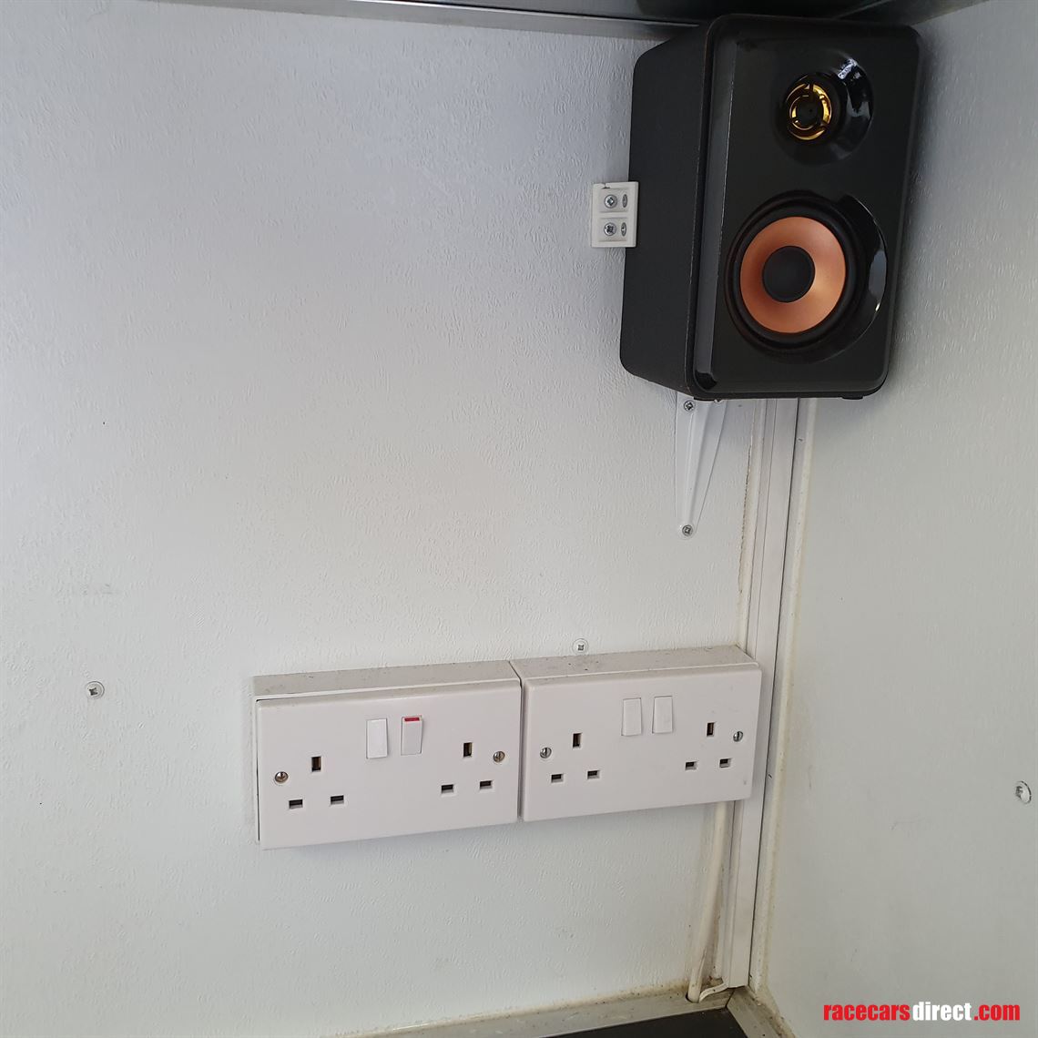 american-race-car-trailer-by-vintage-trailes