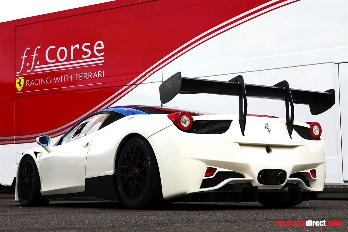 ferrari-458-challenge-2011