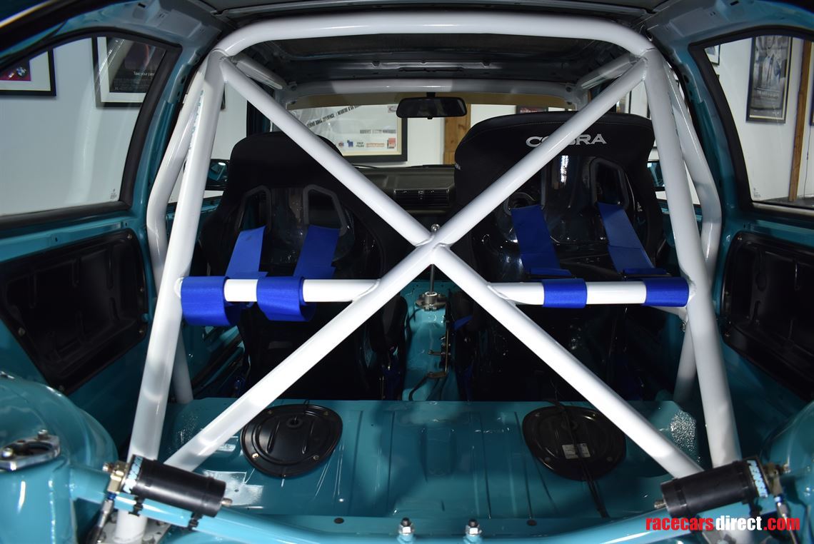 under-offer-1997-bmw-328ti-compact-track-car