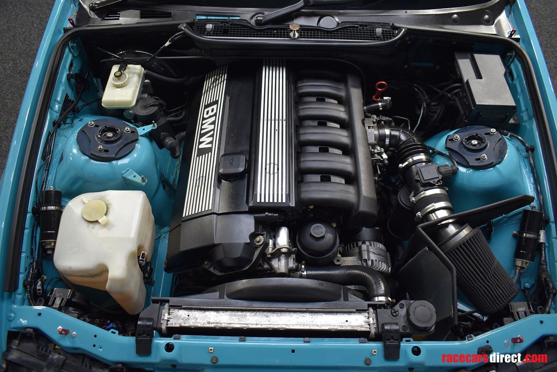 under-offer-1997-bmw-328ti-compact-track-car