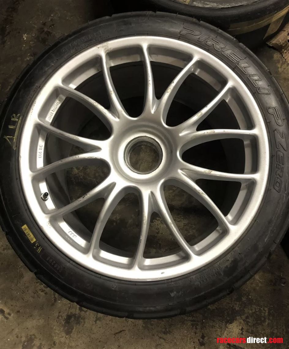 genuine-ferrari-challenge-f430-bbs-centre-loc