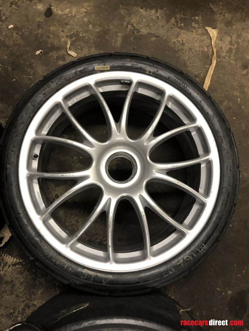 genuine-ferrari-challenge-f430-bbs-centre-loc