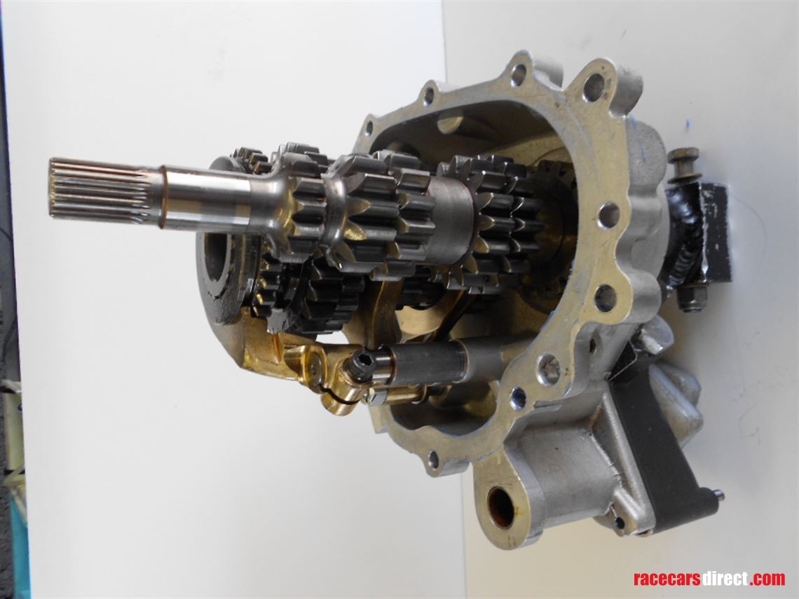 hewland-mk9-f3-5-speed