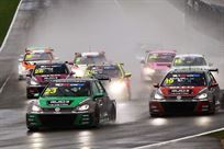 championship-winning-2018-vw-golf-gti-tcr-seq