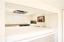 scania-v8-stx-luxury-motorhome