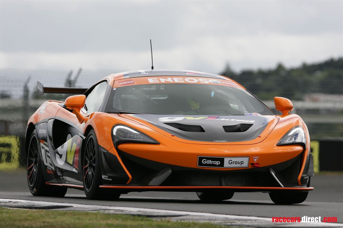 mclaren-570s-gt4