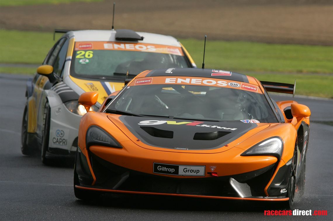 mclaren-570s-gt4