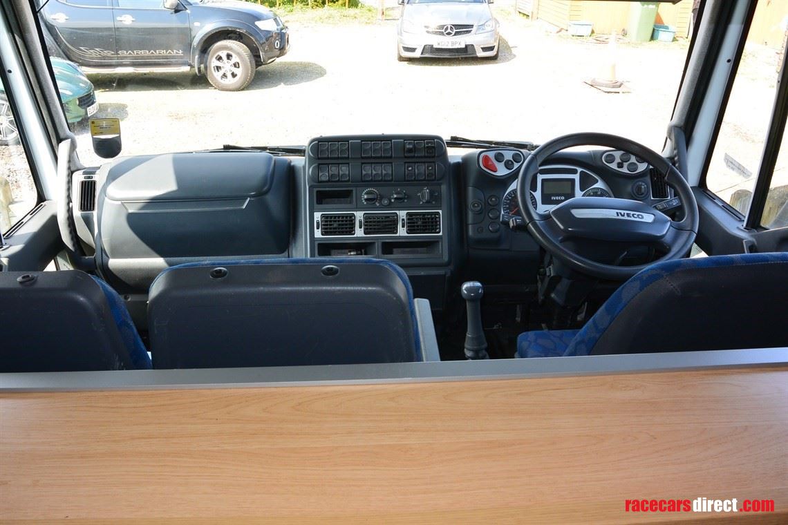 iveco-race-motor-home-with-double-decker-gara