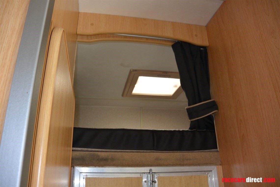 iveco-race-motor-home-with-double-decker-gara