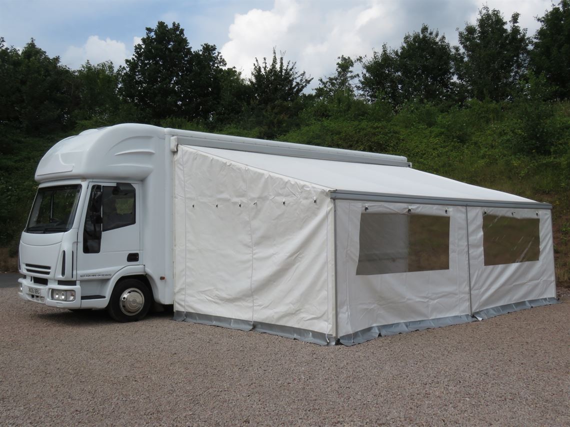 iveco-race-motor-home-with-double-decker-gara