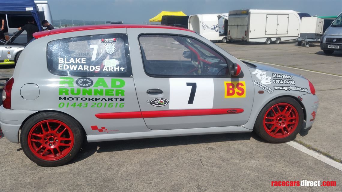renault-clio-172-race-car