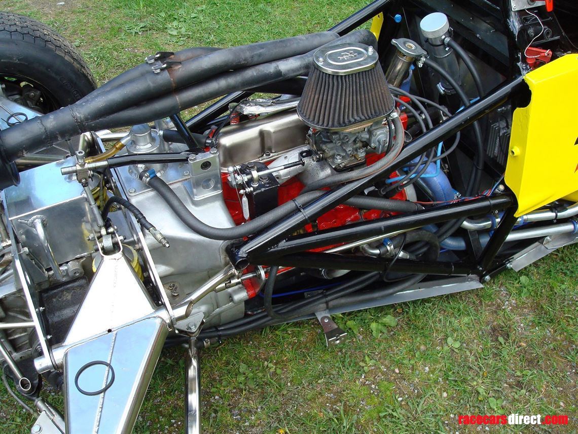 ready-to-race-historic-formula-ford-van-dieme