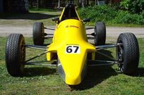ready-to-race-historic-formula-ford-van-dieme