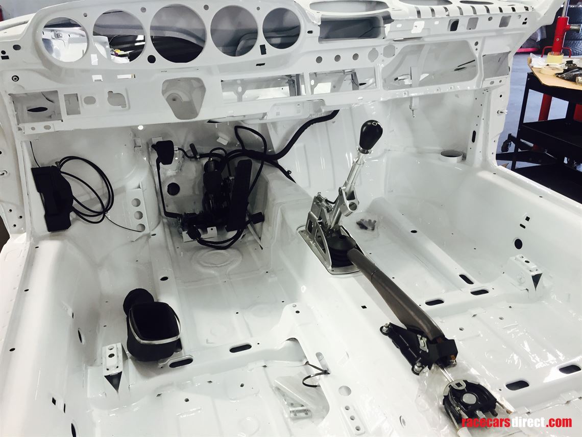 porsche-964-rsr-reimagined-track-car