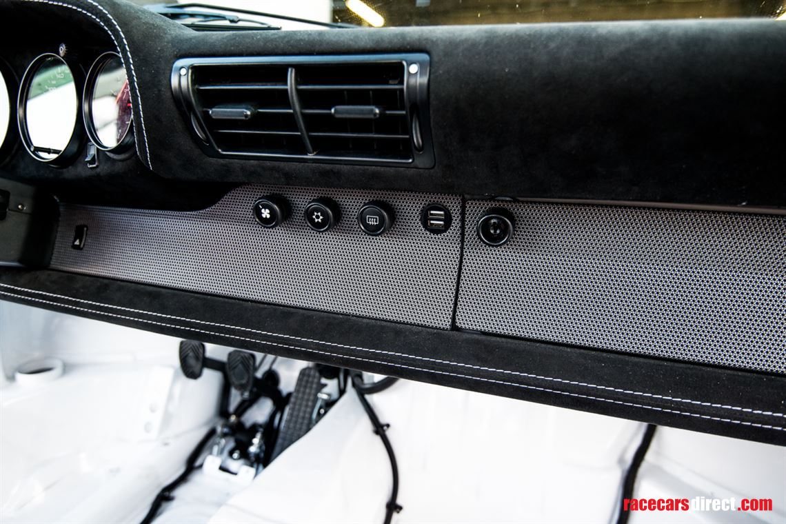 porsche-964-rsr-reimagined-track-car