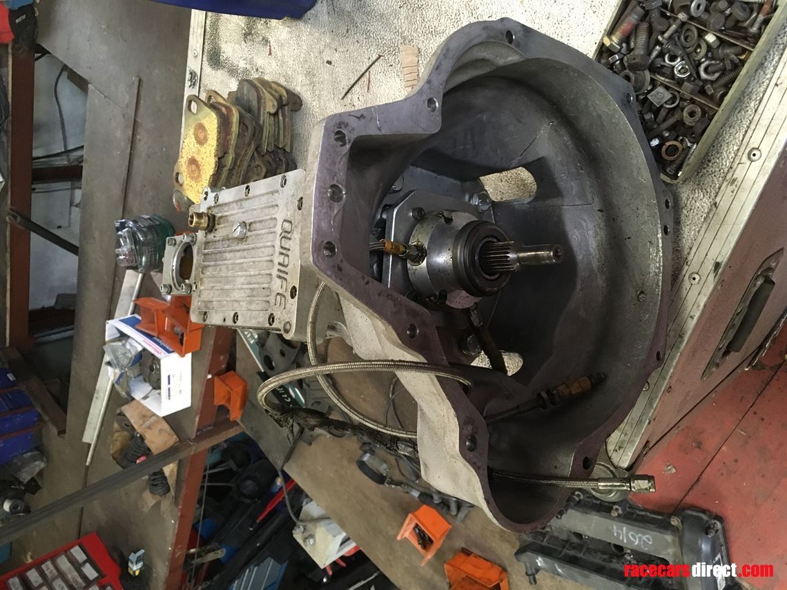 ford-rocket-straight-cut-dog-box-to-suit