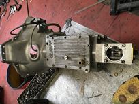 ford-rocket-straight-cut-dog-box-to-suit