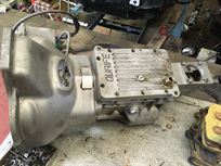 ford-rocket-straight-cut-dog-box-to-suit