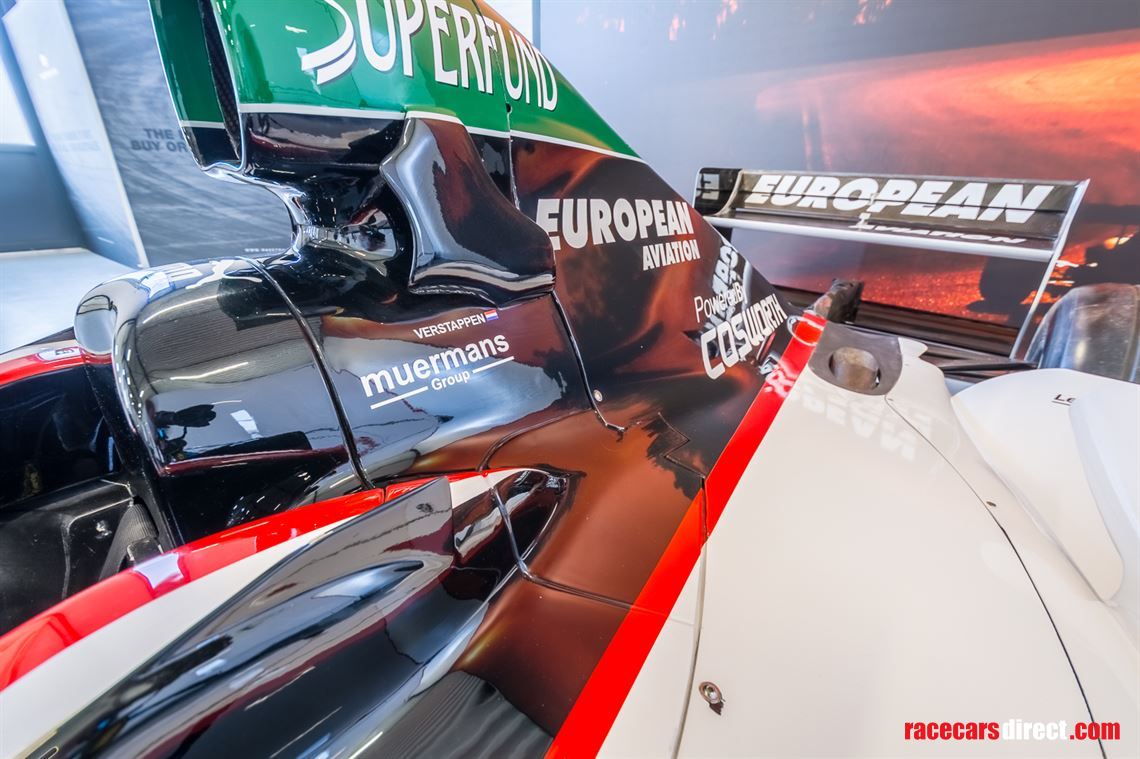 formula-one-minardi-ps04-sold