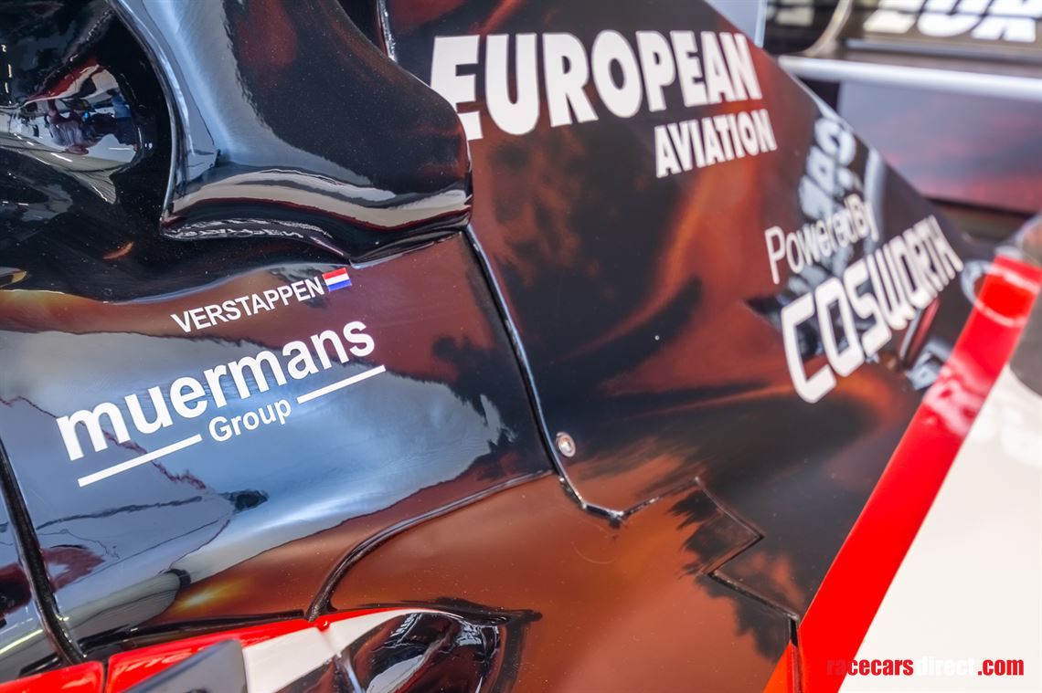 formula-one-minardi-ps04-sold