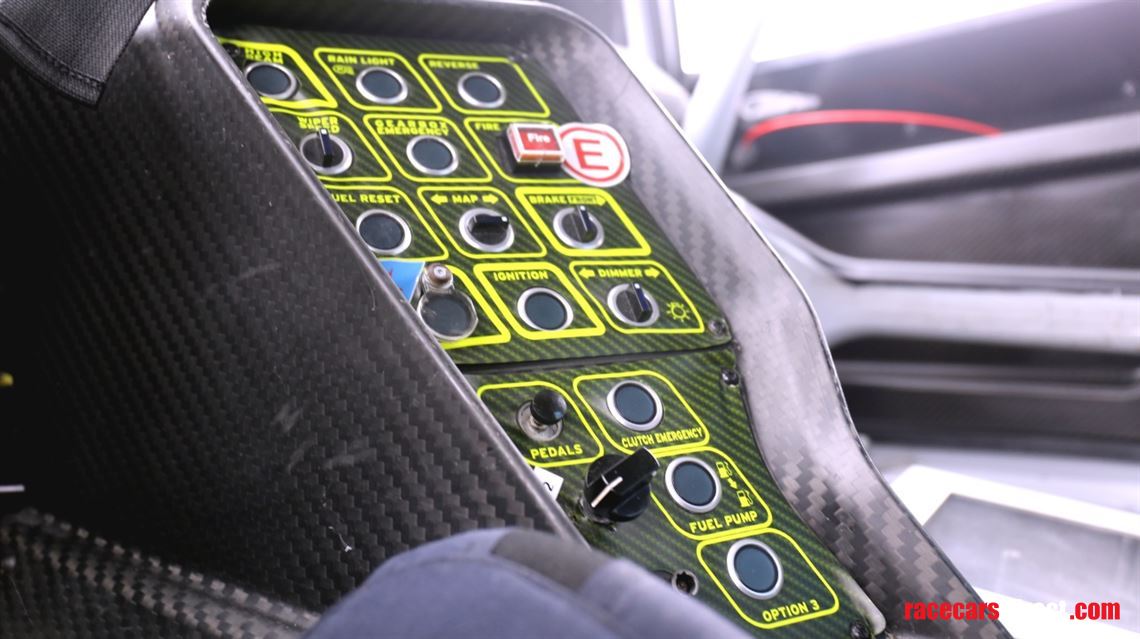 lamborghini-huracan-gt3---low-mileage