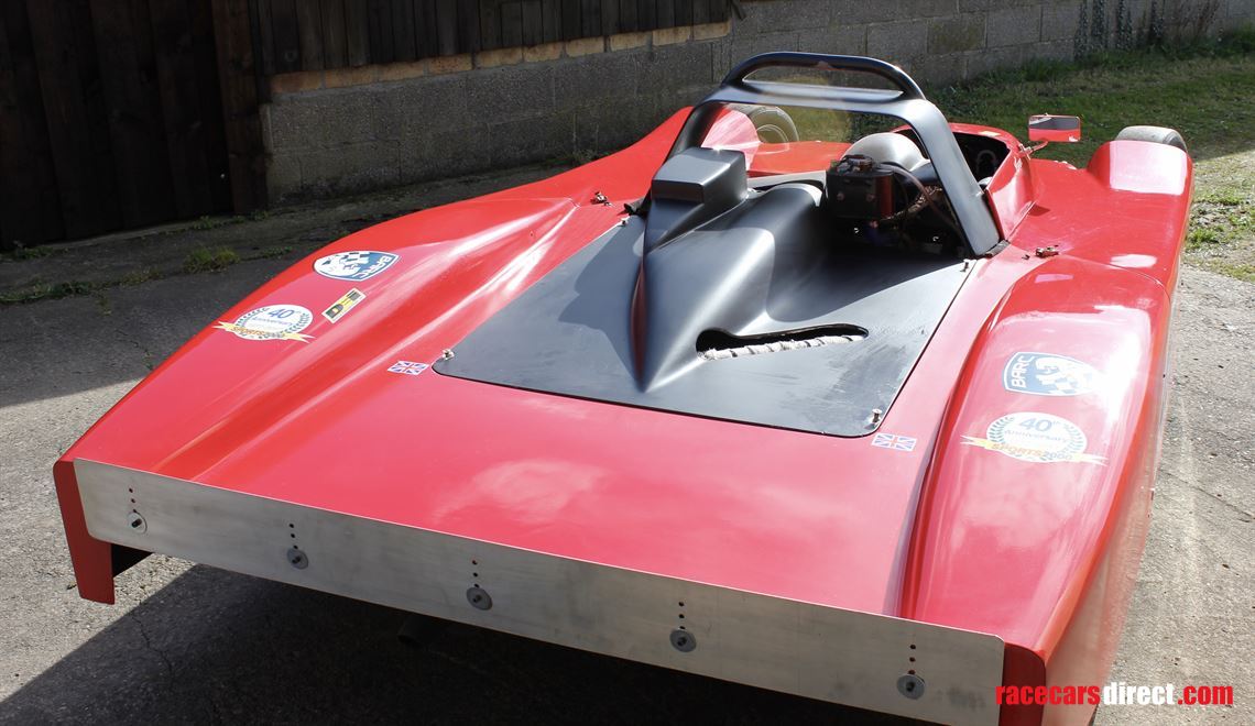 shrike-p16-sports-2000-race-car