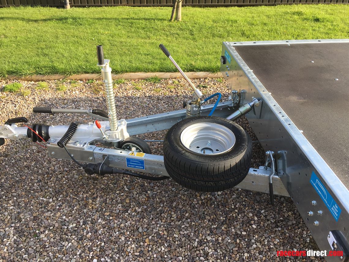 20-flatbed-car-trailer-with-tilt-bed-led-ligh