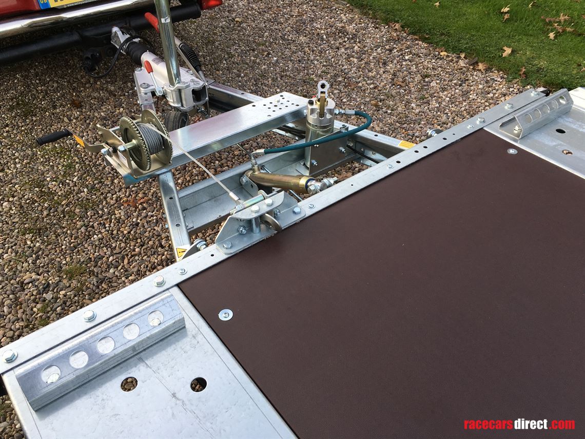 car-trailer---2600kg-gross-tilt-bed-spare-whe