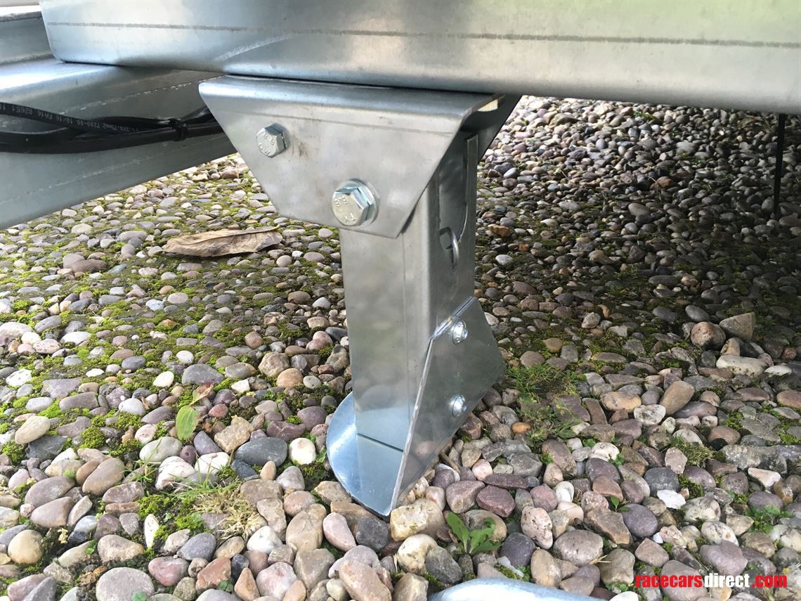 car-trailer---2600kg-gross-tilt-bed-spare-whe