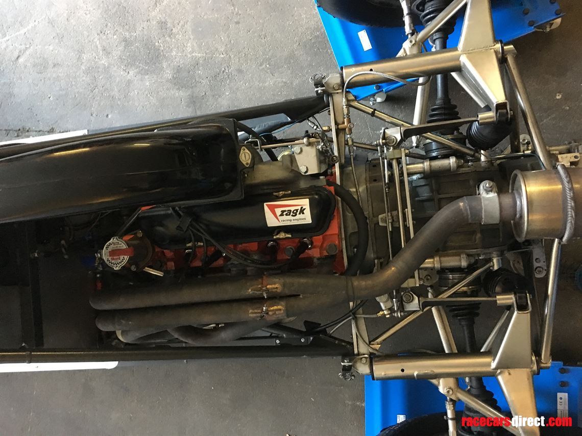 formula-ford-van-diemen-rf83