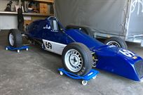 formula-ford-van-diemen-rf83