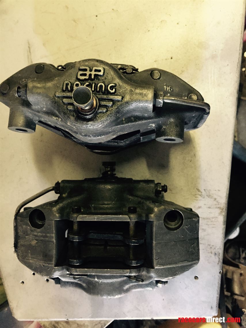 pair-alloy-ap-racing-radial-mount-calipers