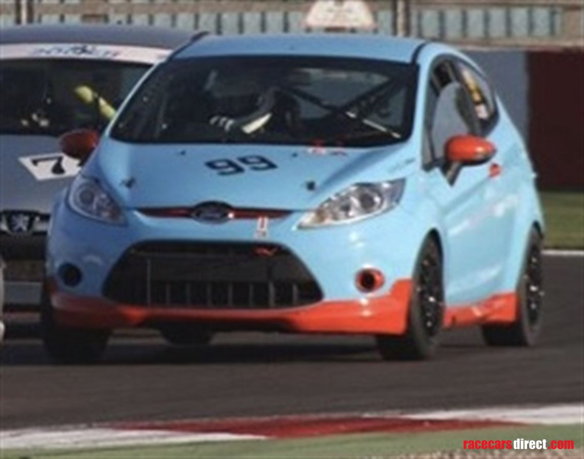 race-winning-fiesta-zetec