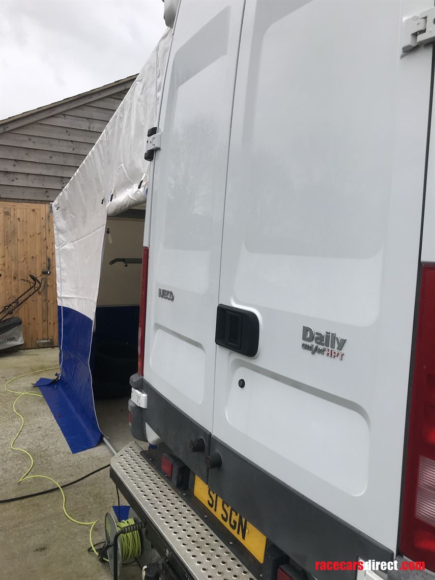 iveco-ford-28-race-support-van-with-trailer