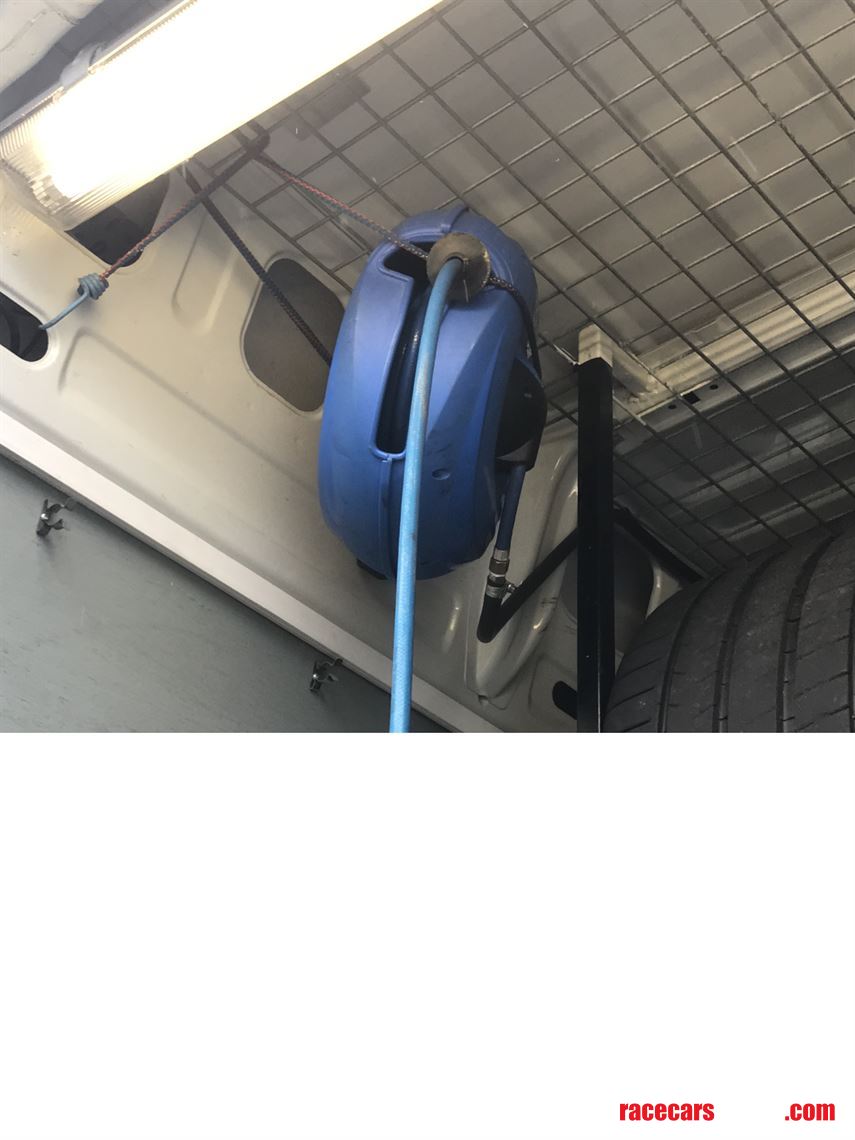 iveco-ford-28-race-support-van-with-trailer