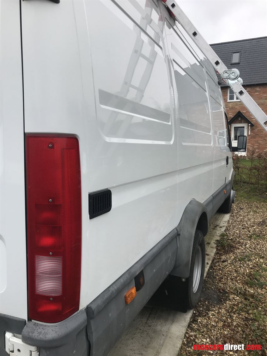 iveco-ford-28-race-support-van-with-trailer