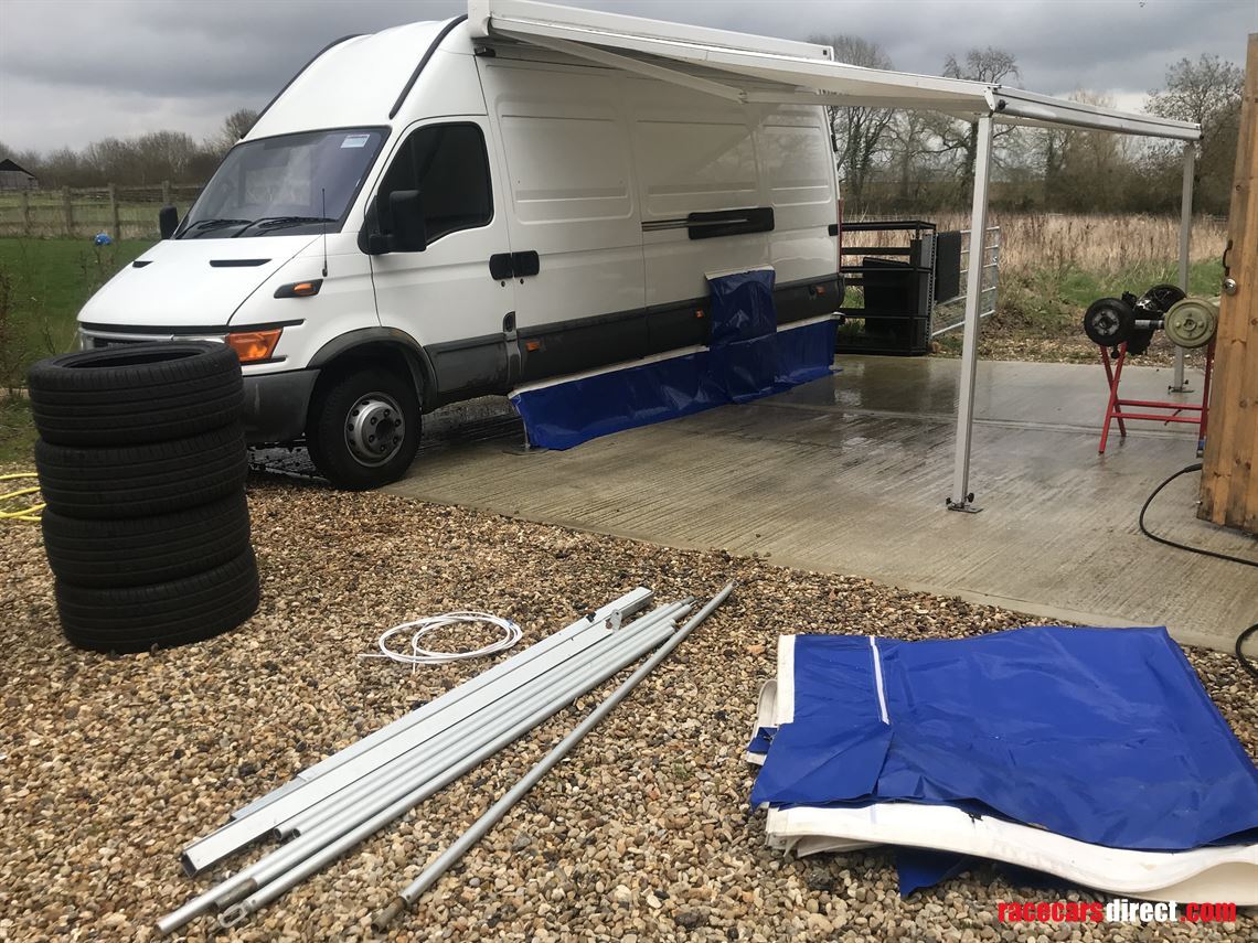 iveco-ford-28-race-support-van-with-trailer