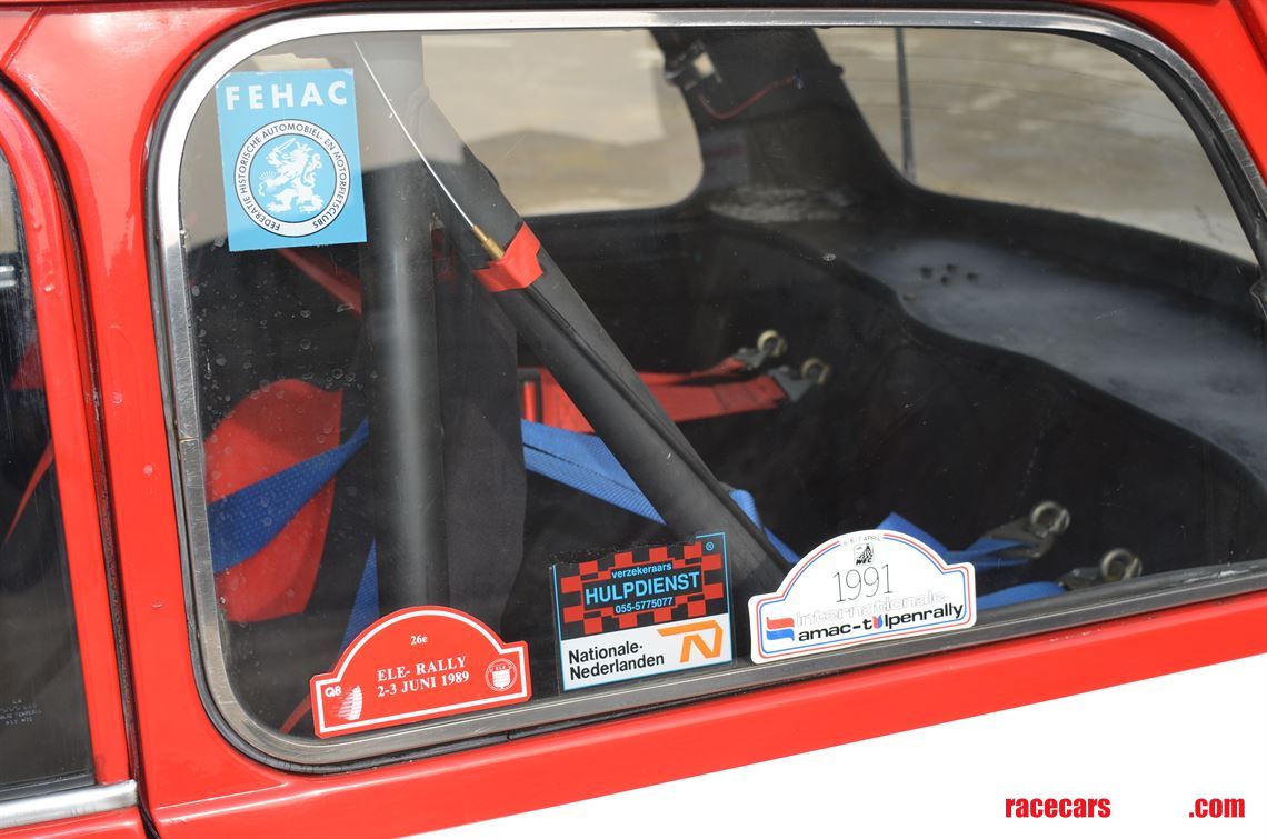 1975-mini-1275-gt-historic-rally-car