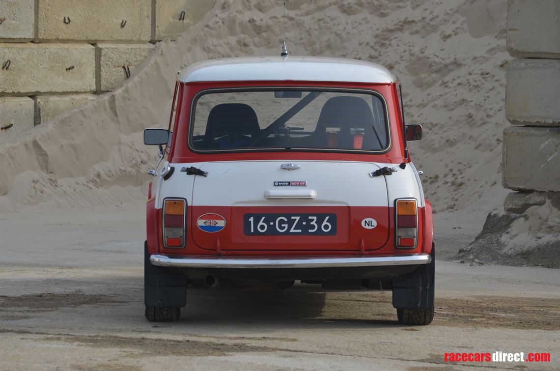 1975-mini-1275-gt-historic-rally-car