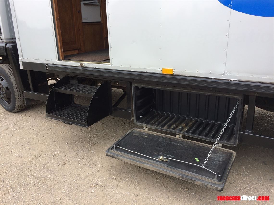 1990-iveco-ford-75-ton-race-transporter