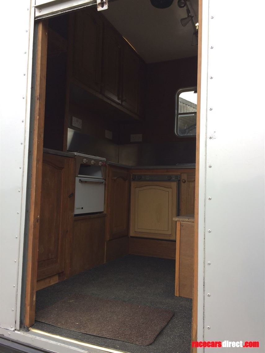 1990-iveco-ford-75-ton-race-transporter