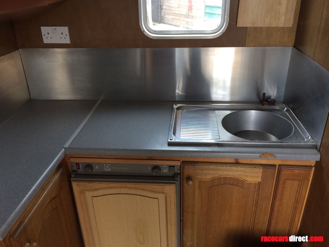 1990-iveco-ford-75-ton-race-transporter