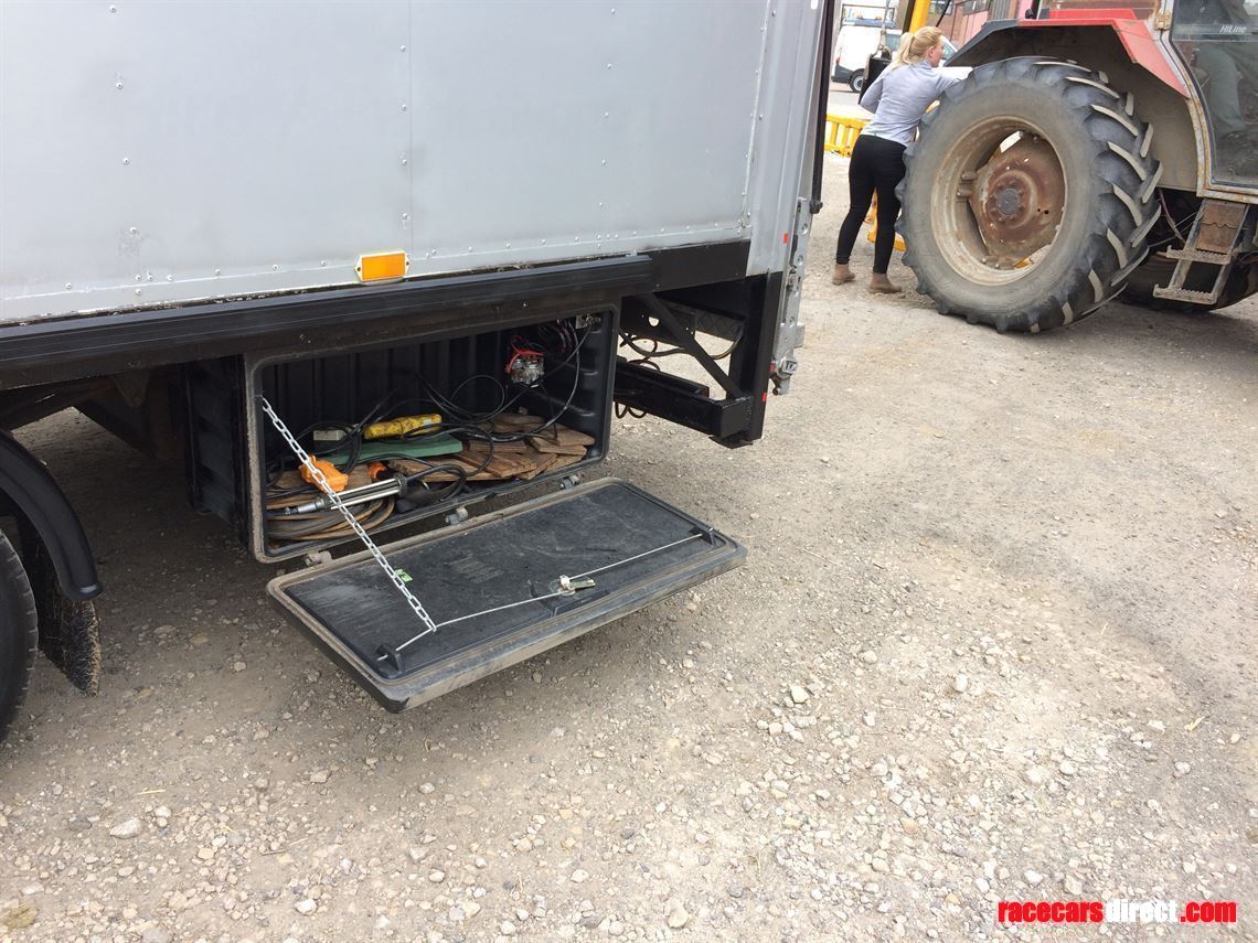 1990-iveco-ford-75-ton-race-transporter