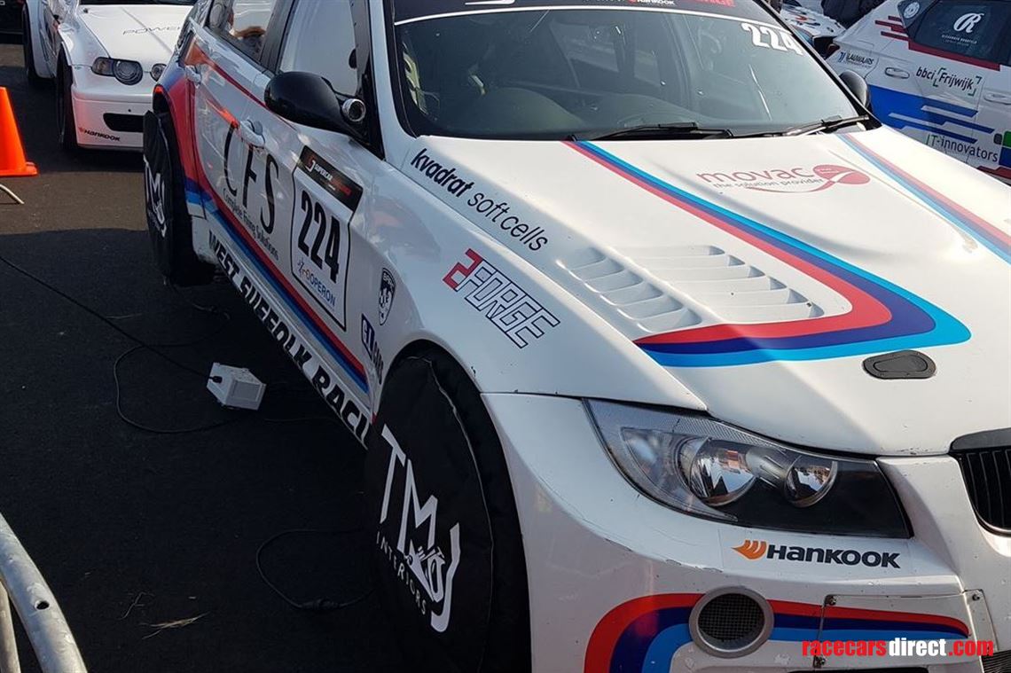 ex-ollie-taylor-bmw-e90-wtcc-bodied-s54-race