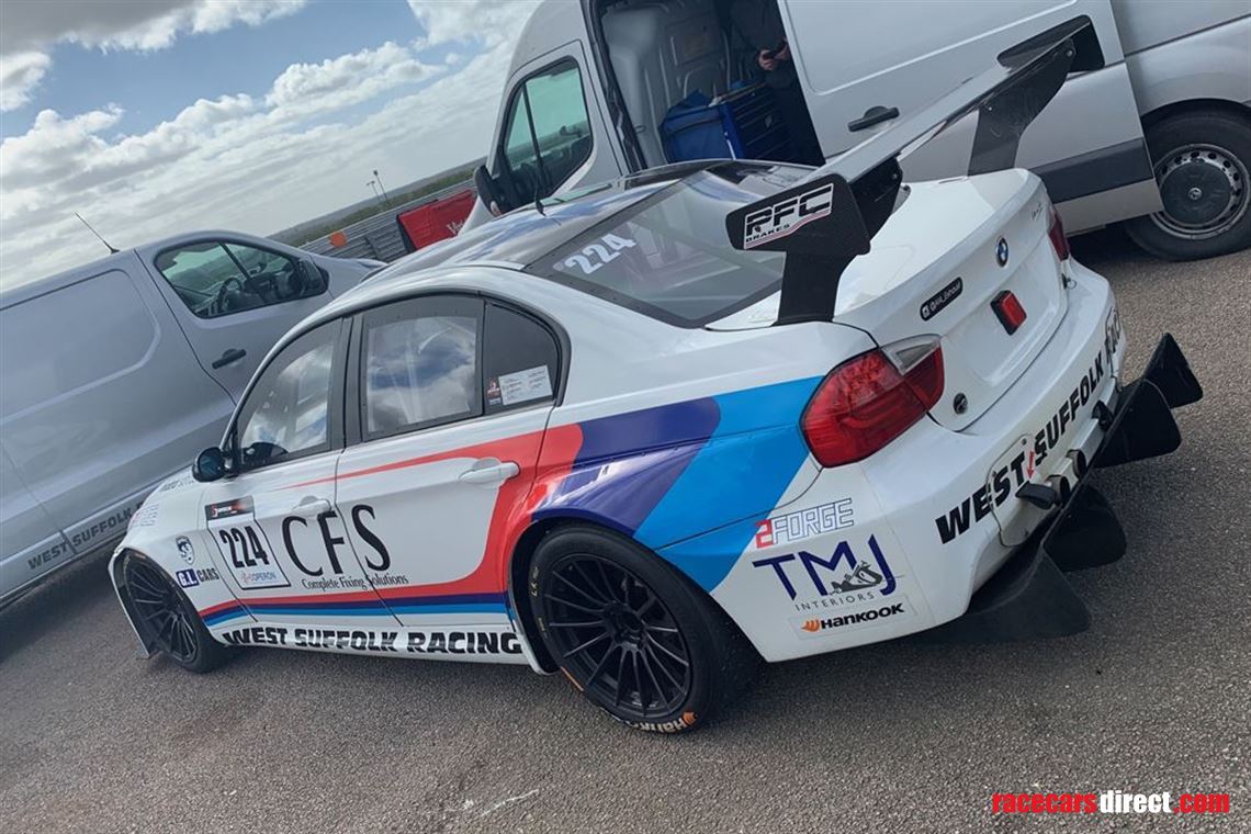 ex-ollie-taylor-bmw-e90-wtcc-bodied-s54-race