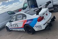 ex-ollie-taylor-bmw-e90-wtcc-bodied-s54-race
