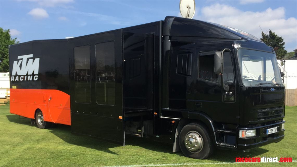 iveco-race-transporter-motorhome-slideout-mot