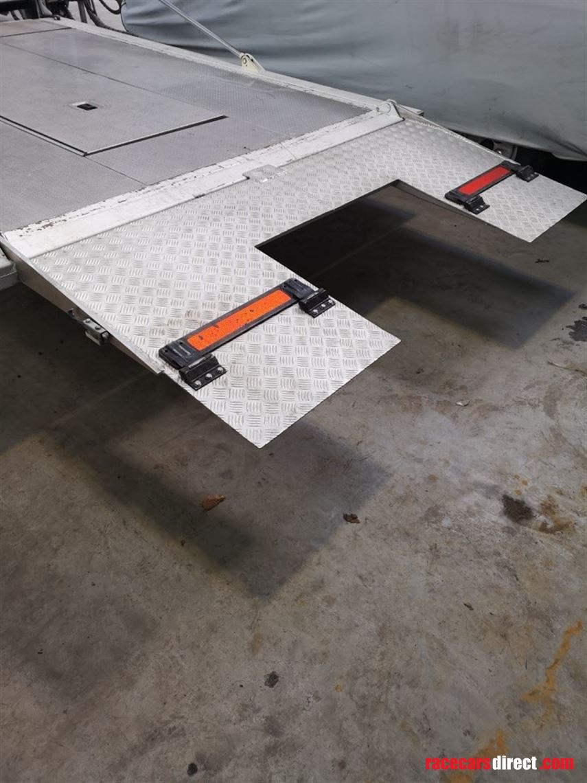 volvo-fm12-26t-6x2-race-transporter-with-acco