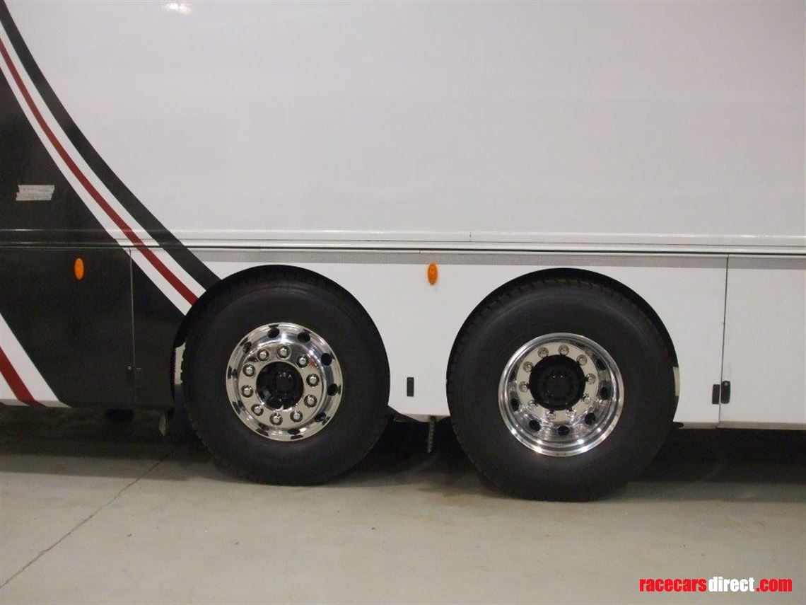 volvo-fm12-26t-6x2-race-transporter-with-acco