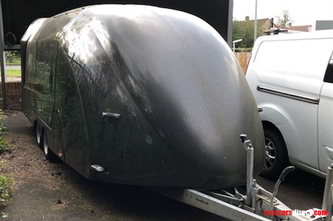 eco-velocity-rs-enclosed-trailer